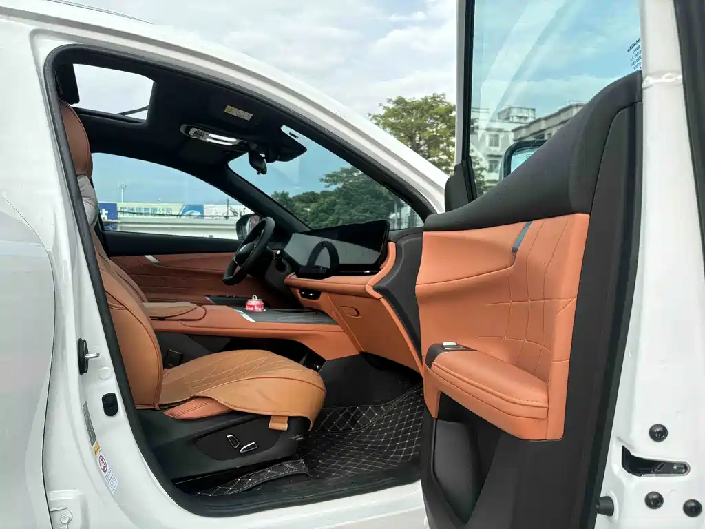 Changan CS75 PLUS — фото 10