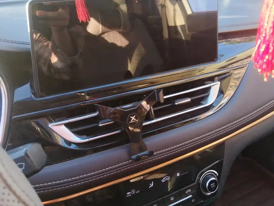 Changan Eado DT — фото 13