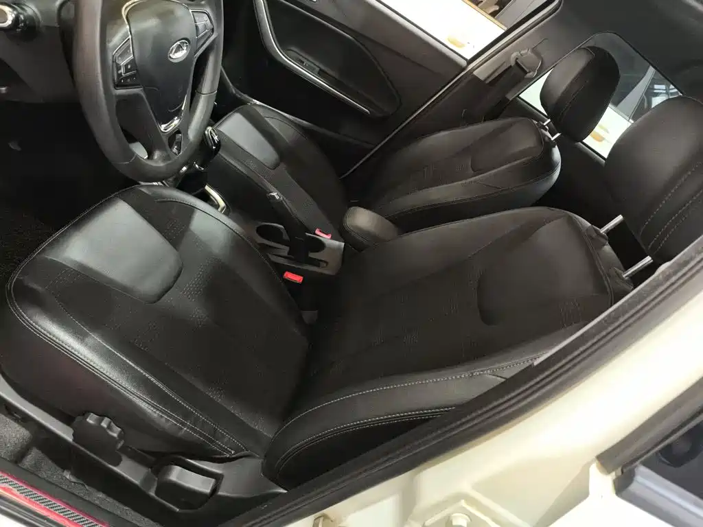 Chery Tiggo 3x — фото 11