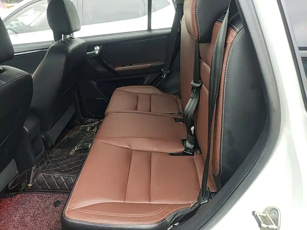 Chery Tiggo 3 — фото 13