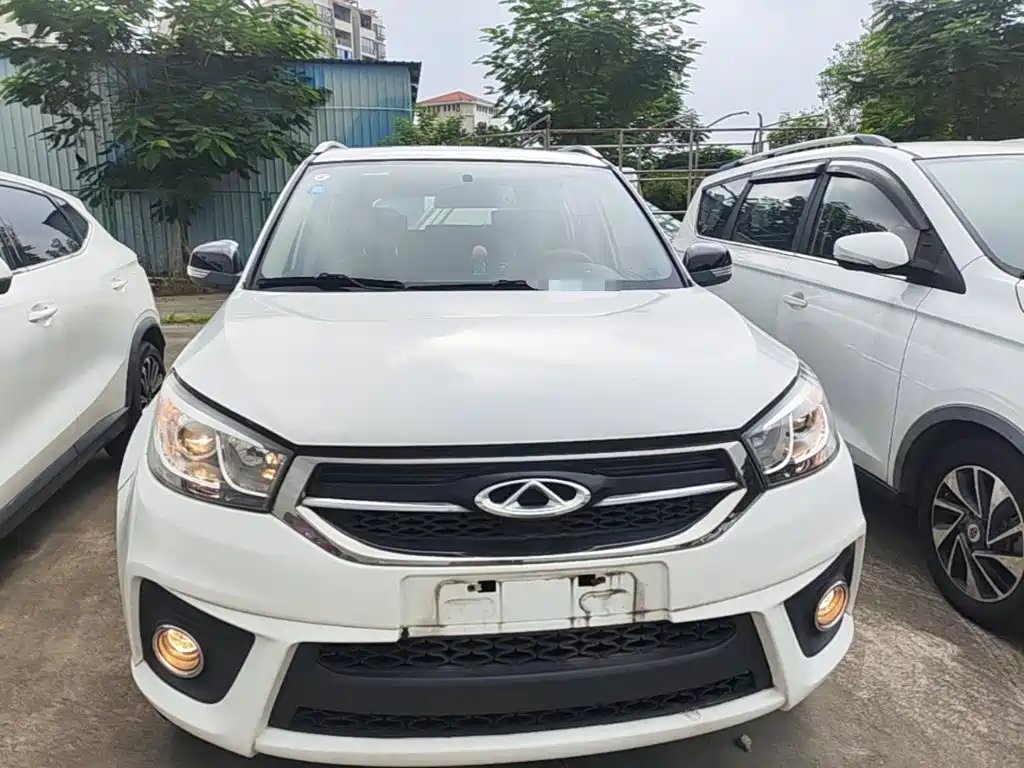Chery Tiggo 3 — фото 3