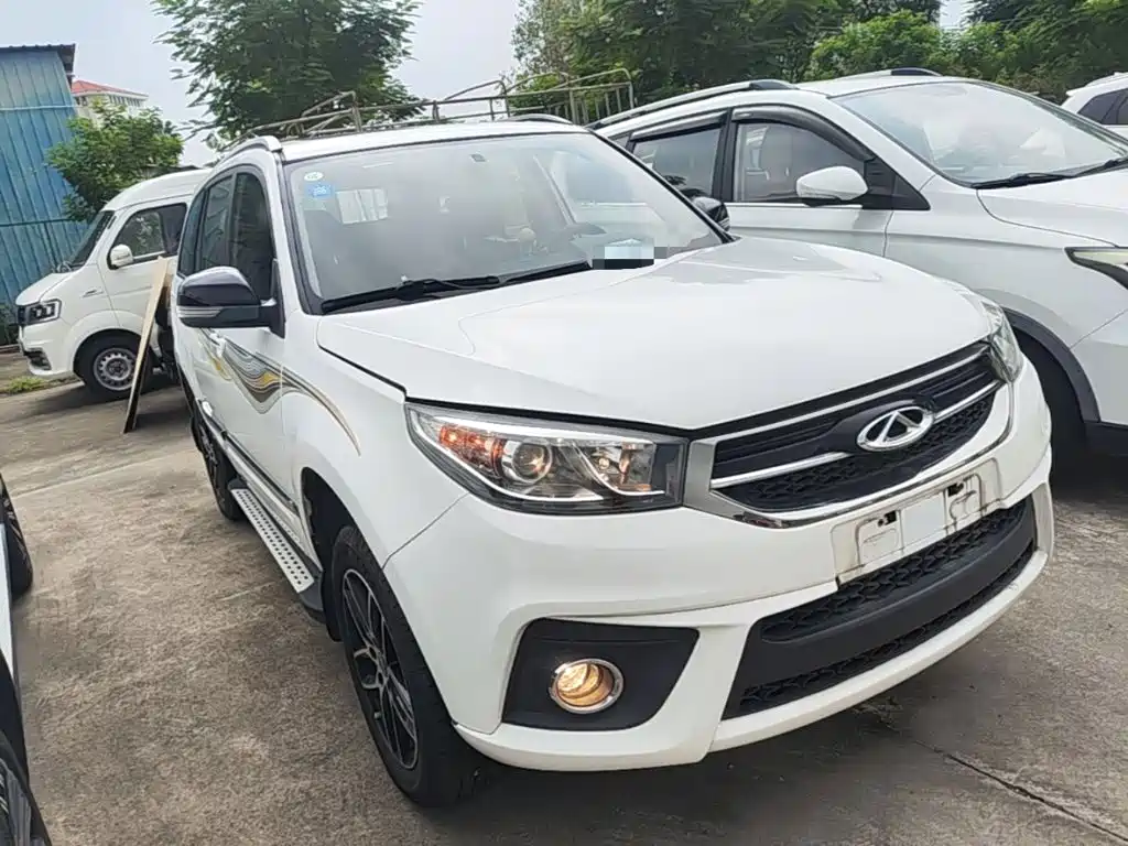 Chery Tiggo 3 — фото 22