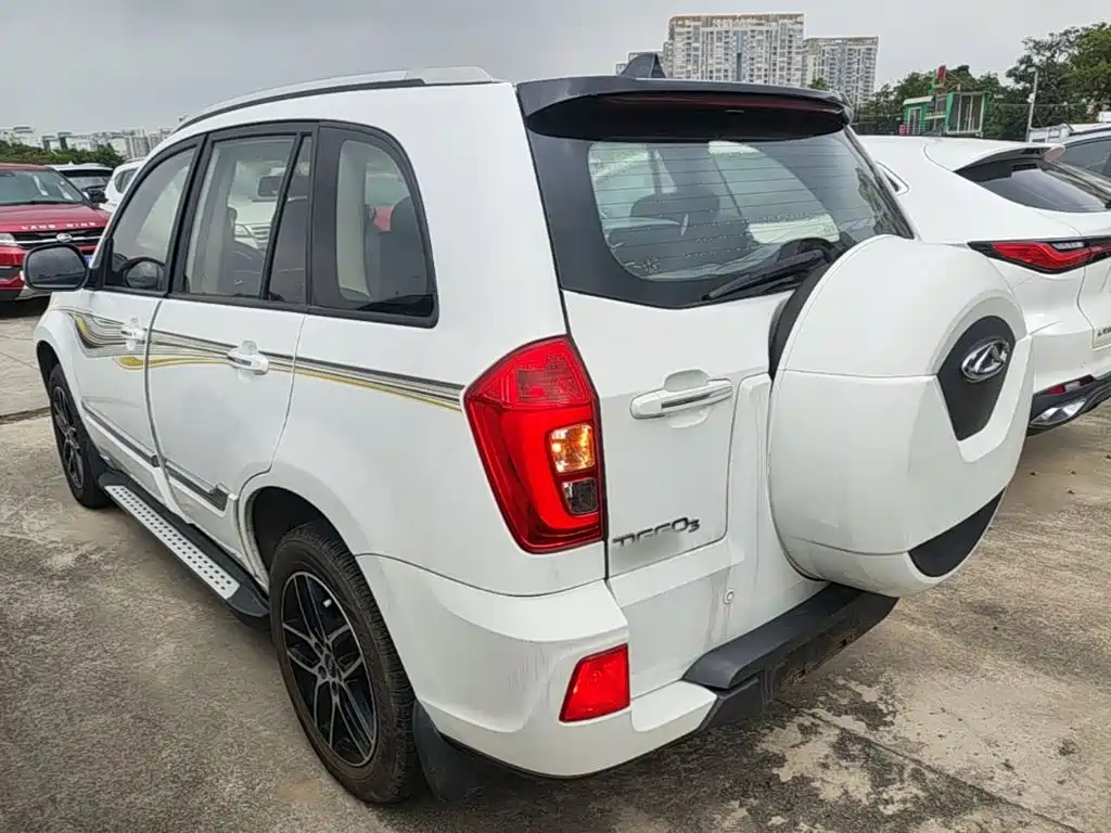 Chery Tiggo 3 — фото 23