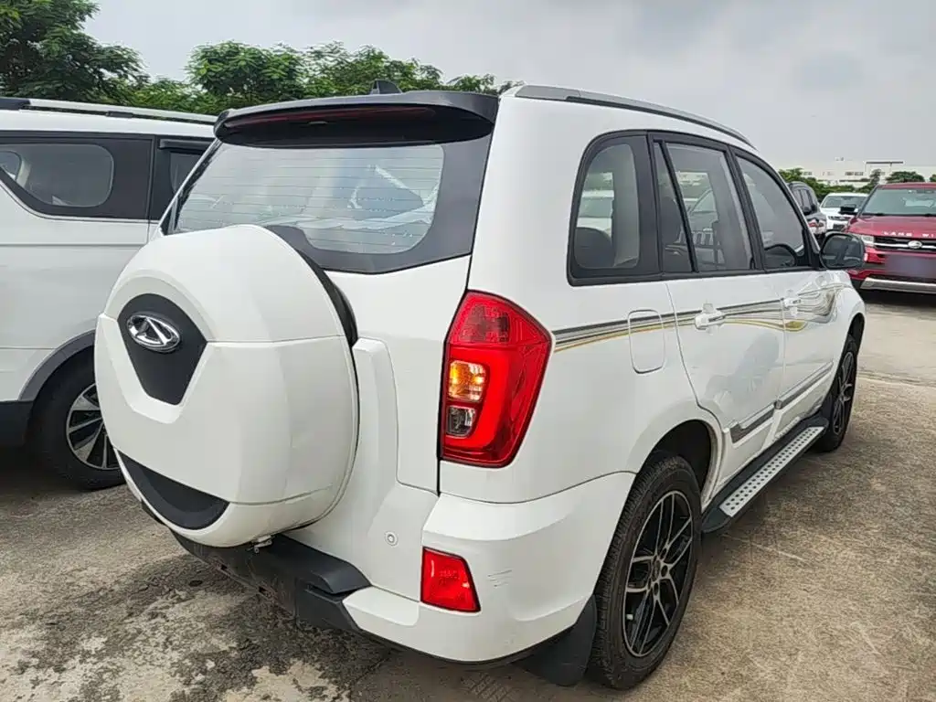 Chery Tiggo 3 — фото 5