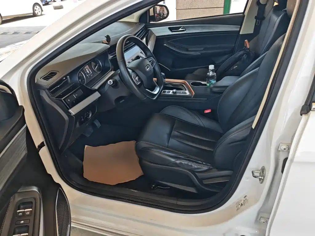 Chery Arrizo 5 PLUS — фото 15