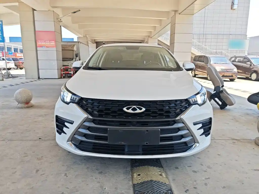 Chery Arrizo 5 PLUS — фото 3