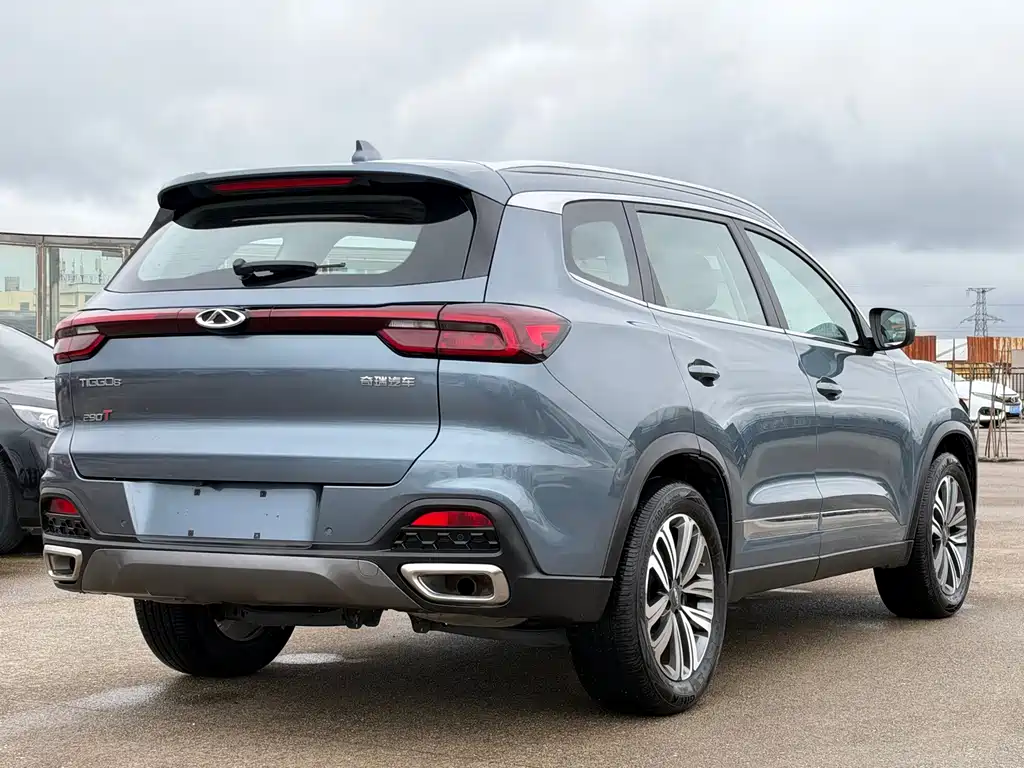Chery Tiggo 8 — фото 4