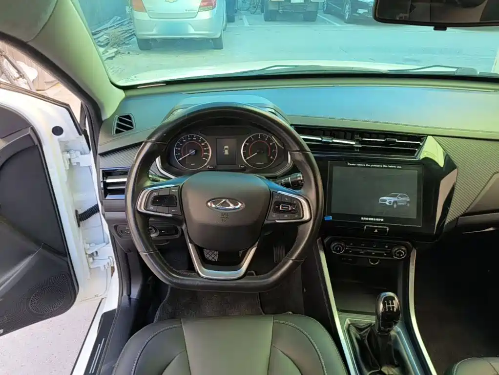 Chery Tiggo 3x — фото 11