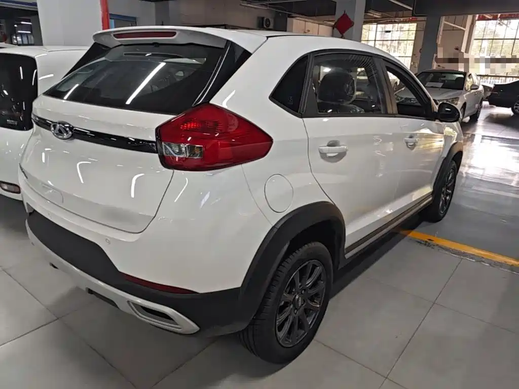 Chery Tiggo 3x — фото 7