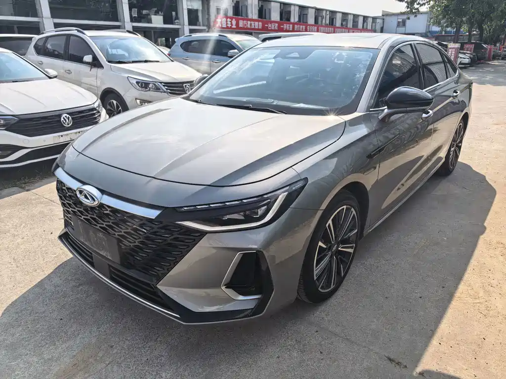 Chery Arrizo 8