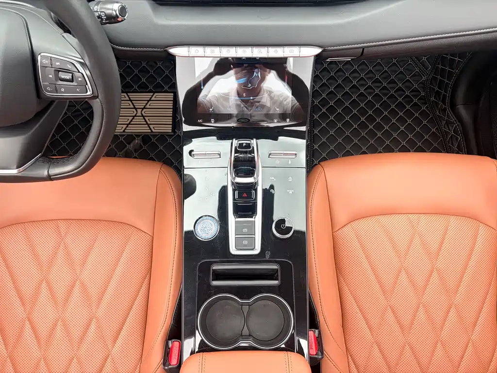 Chery Tiggo 8 PLUS — фото 24