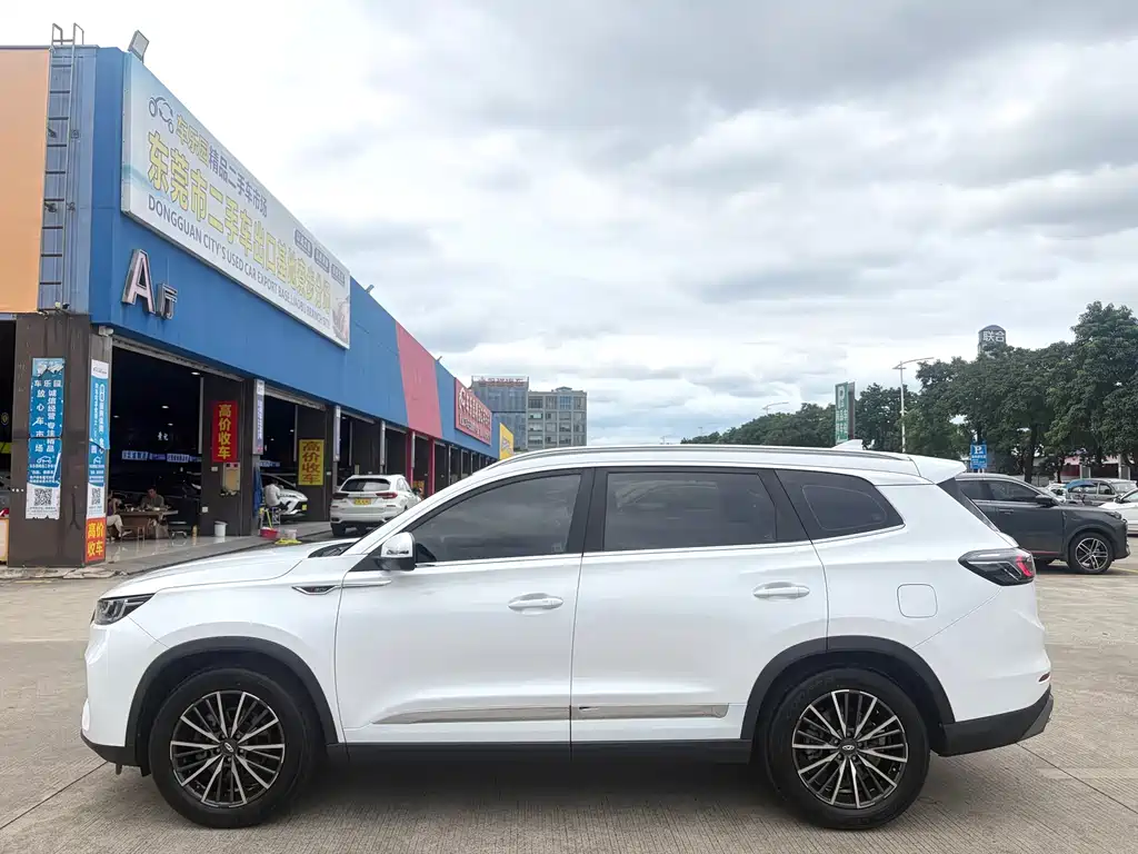 Chery Tiggo 8 PLUS — фото 7