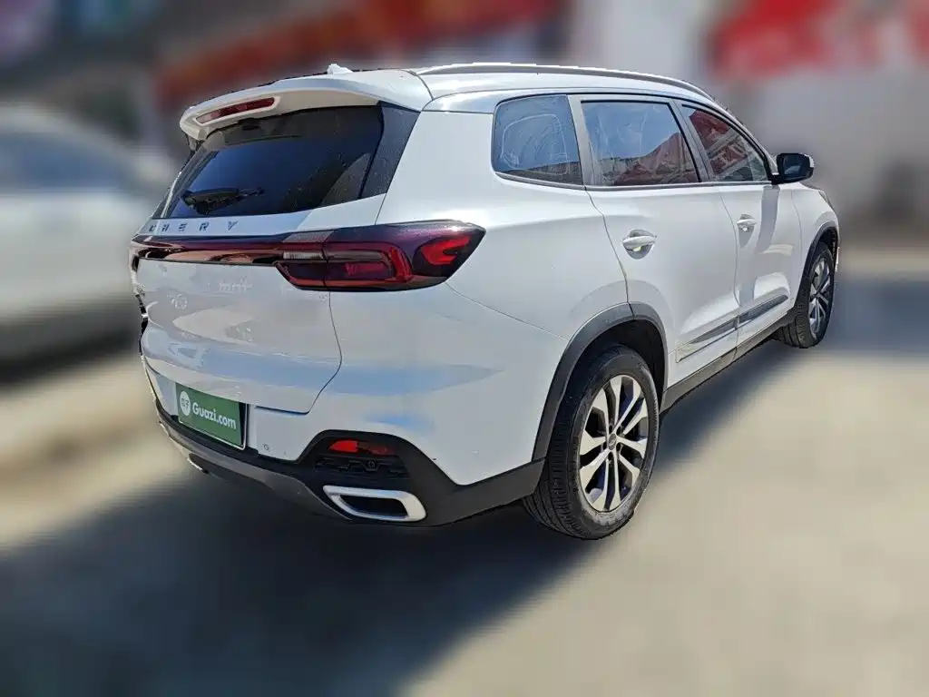 Chery Tiggo 8 — фото 4