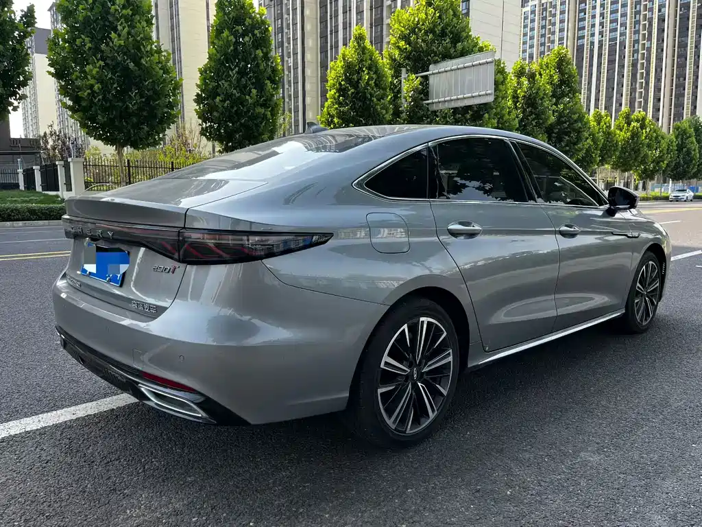 Chery Arrizo 8 PRO — фото 9