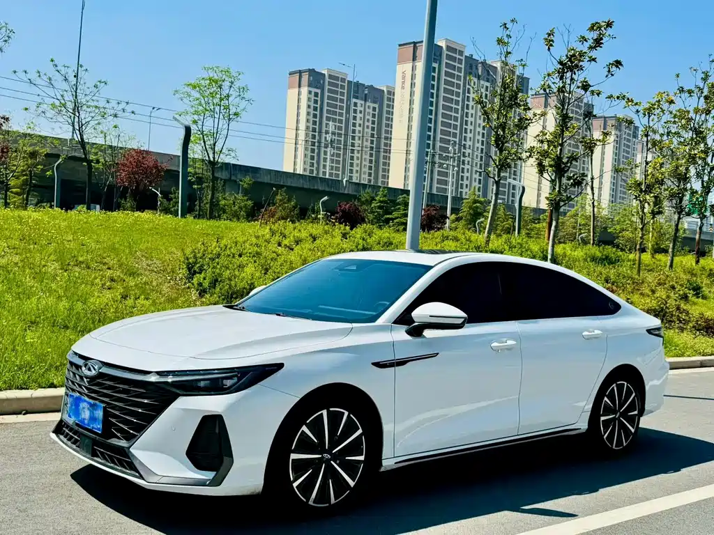 Chery Arrizo 8