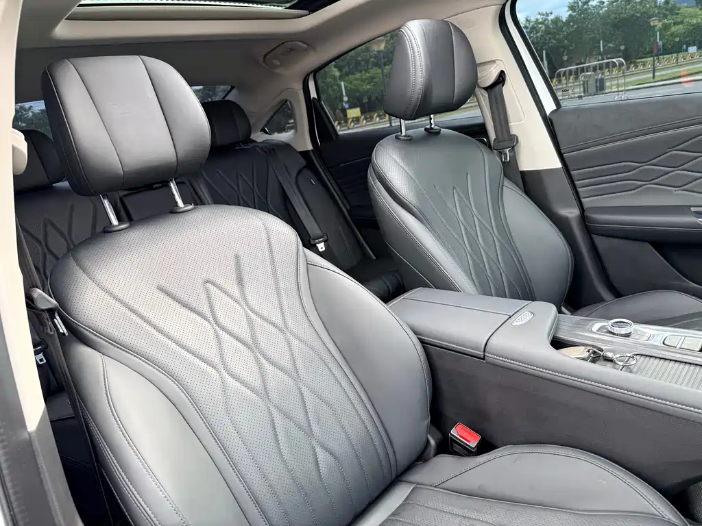 Chery Arrizo 8 PRO — фото 14