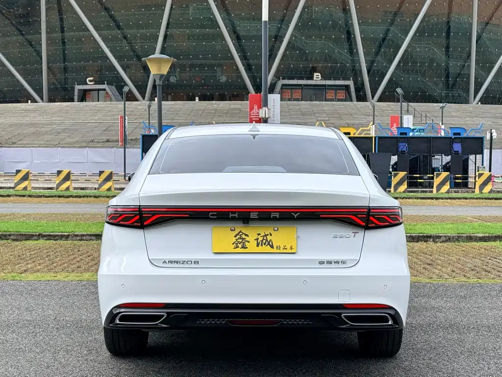Chery Arrizo 8 PRO — фото 23
