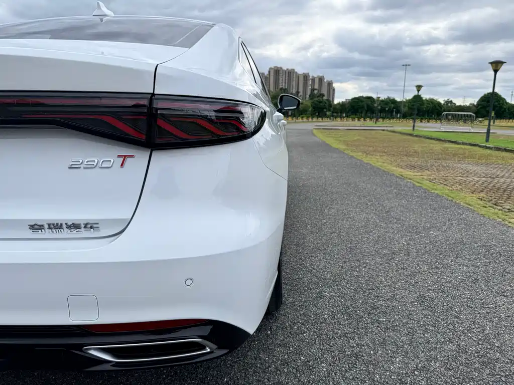 Chery Arrizo 8 PRO — фото 29