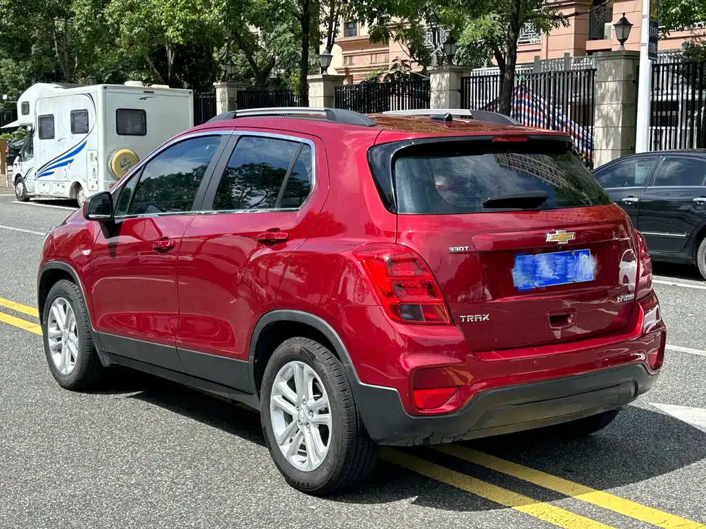 Chevrolet Trax — фото 4