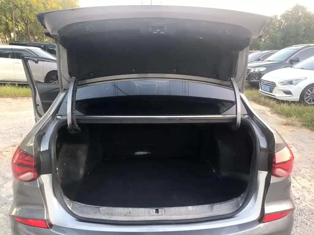 Chevrolet Monza — фото 15