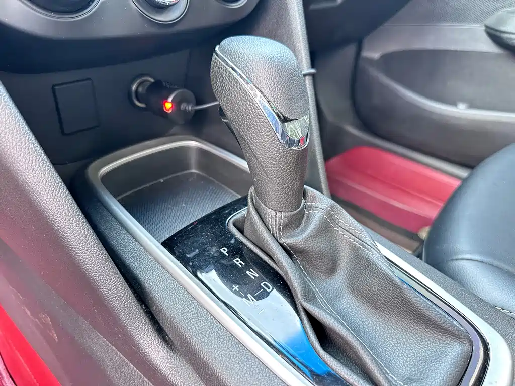 Chevrolet Cavalier — фото 13