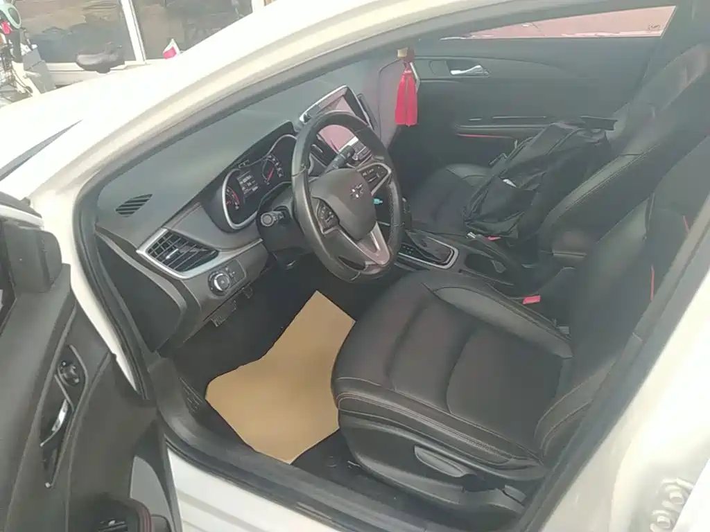 Chevrolet Monza — фото 16