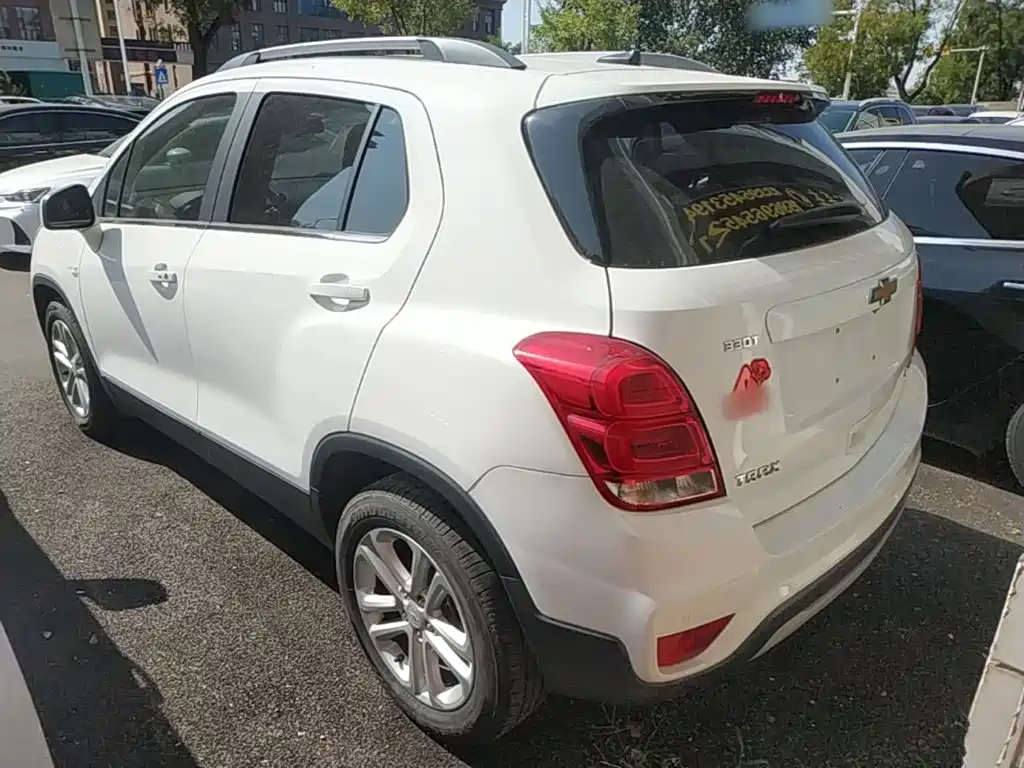 Chevrolet Trax — фото 5