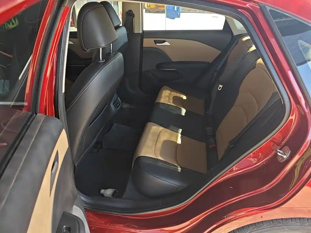 Chevrolet Monza — фото 17