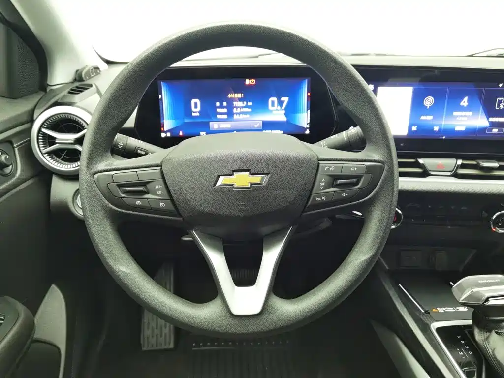 Chevrolet Monza — фото 11