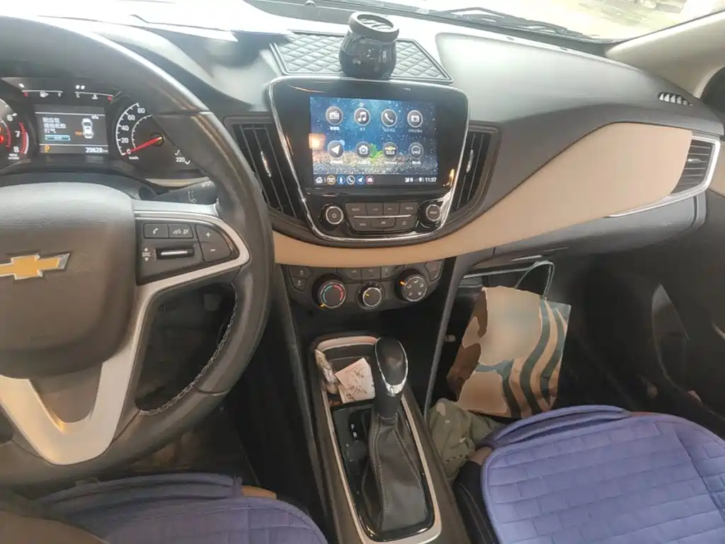 Chevrolet Monza — фото 10