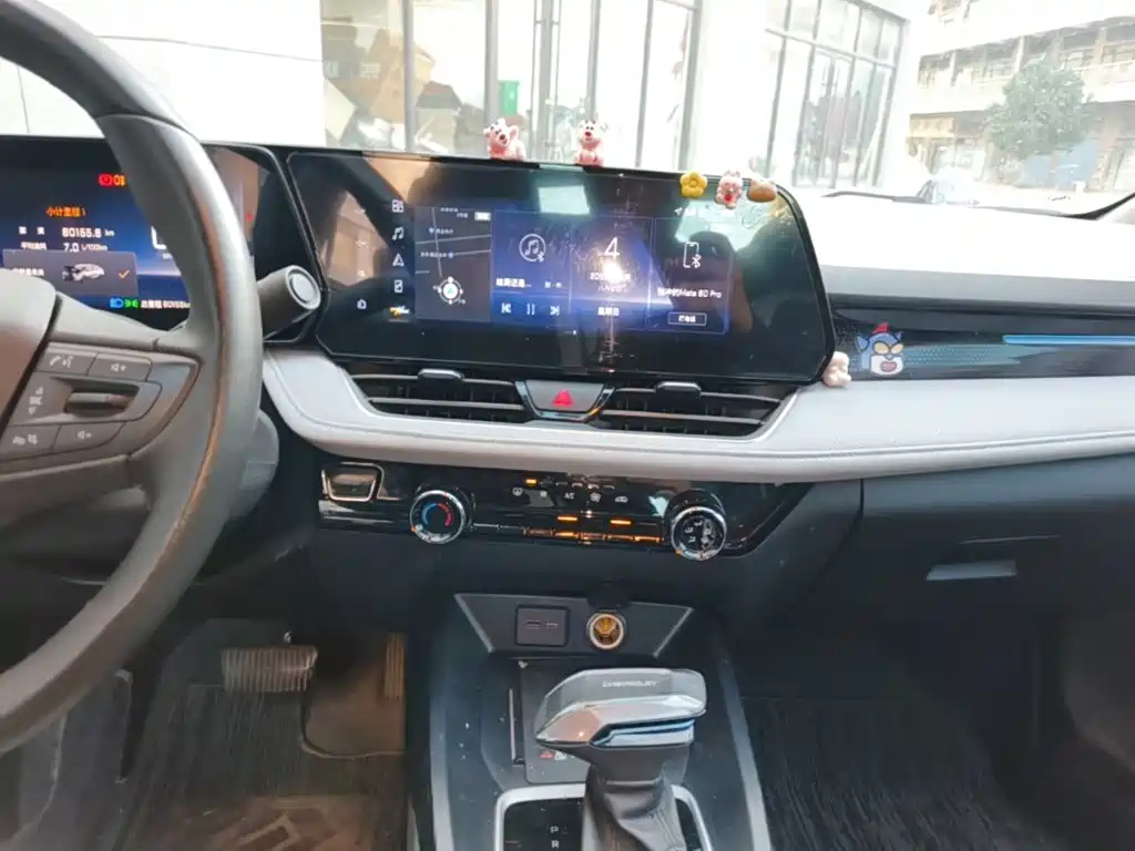 Chevrolet Monza — фото 13