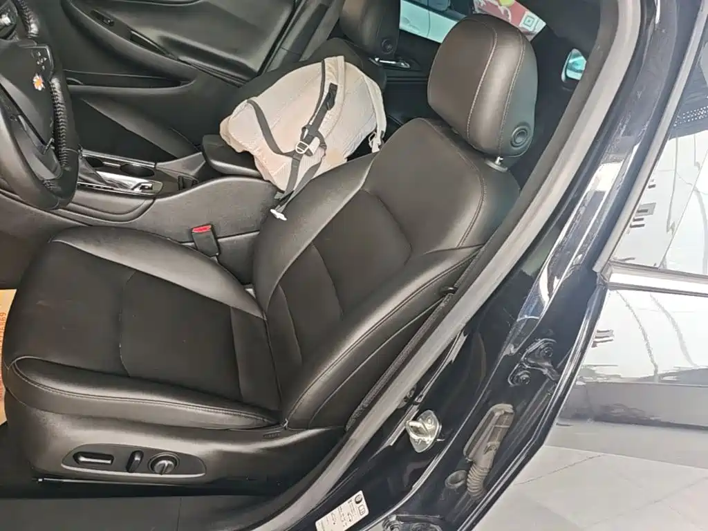 Chevrolet Malibu XL — фото 15
