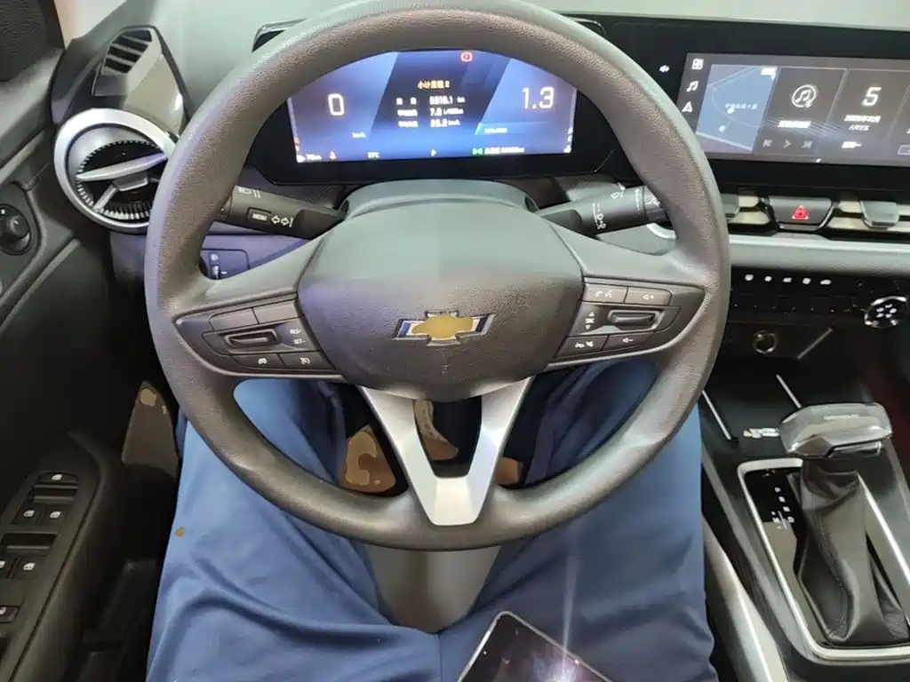 Chevrolet Monza — фото 11