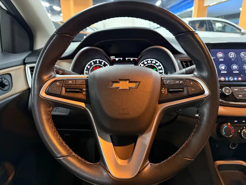 Chevrolet Monza — фото 10