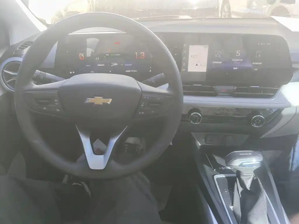Chevrolet Monza — фото 10