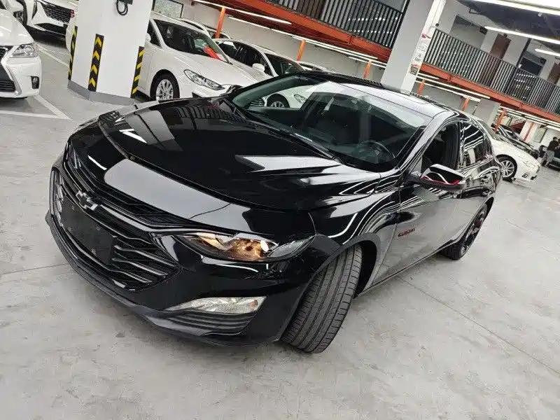Chevrolet Malibu XL