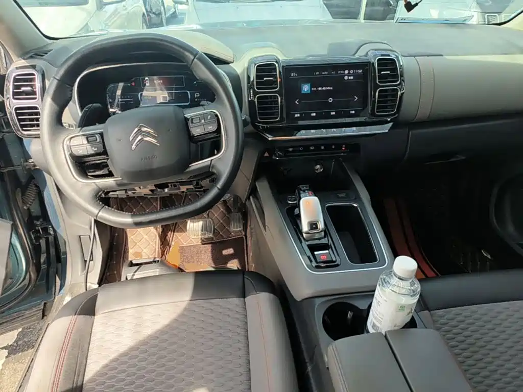 Citroen C5 AIRCROSS — фото 10