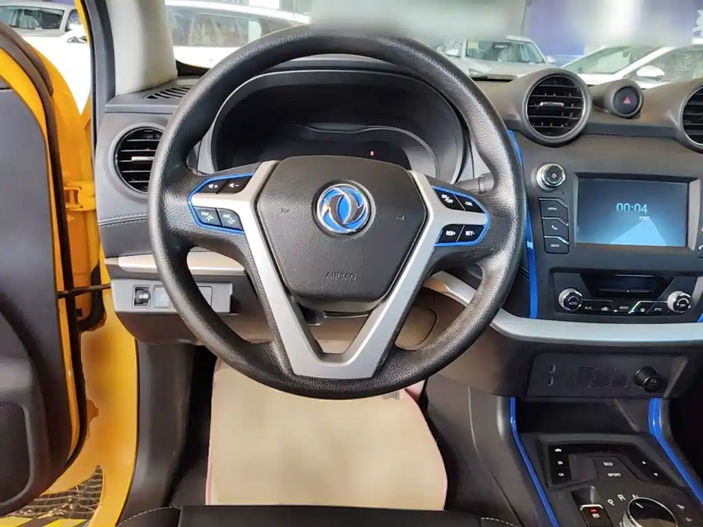 Dongfeng Rich 6 New Energy — фото 11