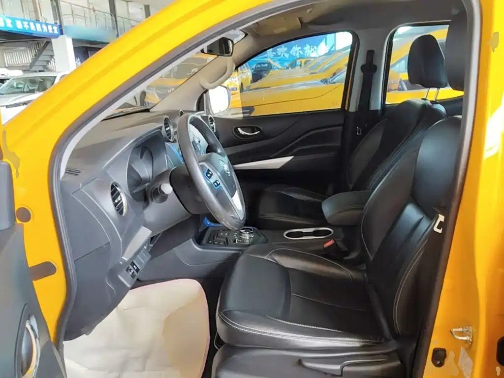 Dongfeng Rich 6 New Energy — фото 15