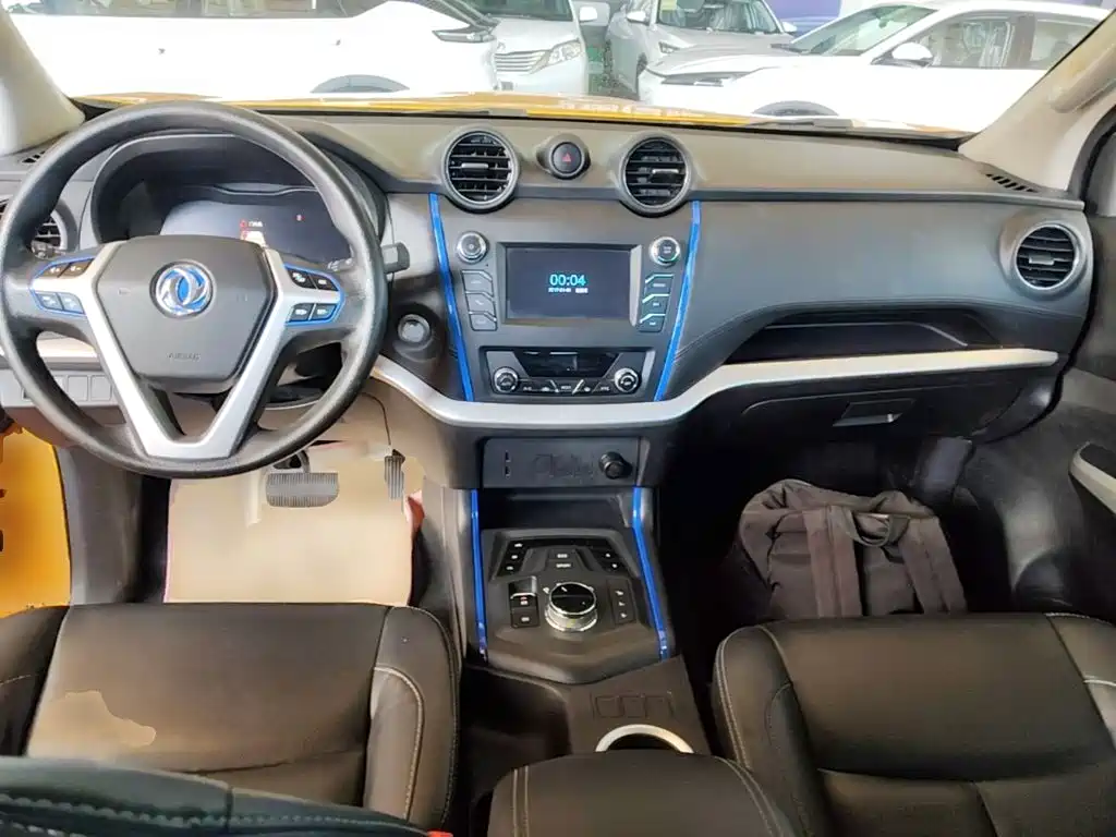 Dongfeng Rich 6 New Energy — фото 10