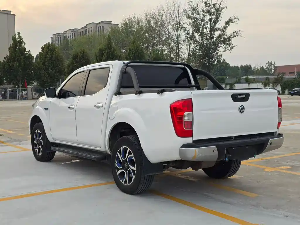 Dongfeng Rich 6 New Energy — фото 9