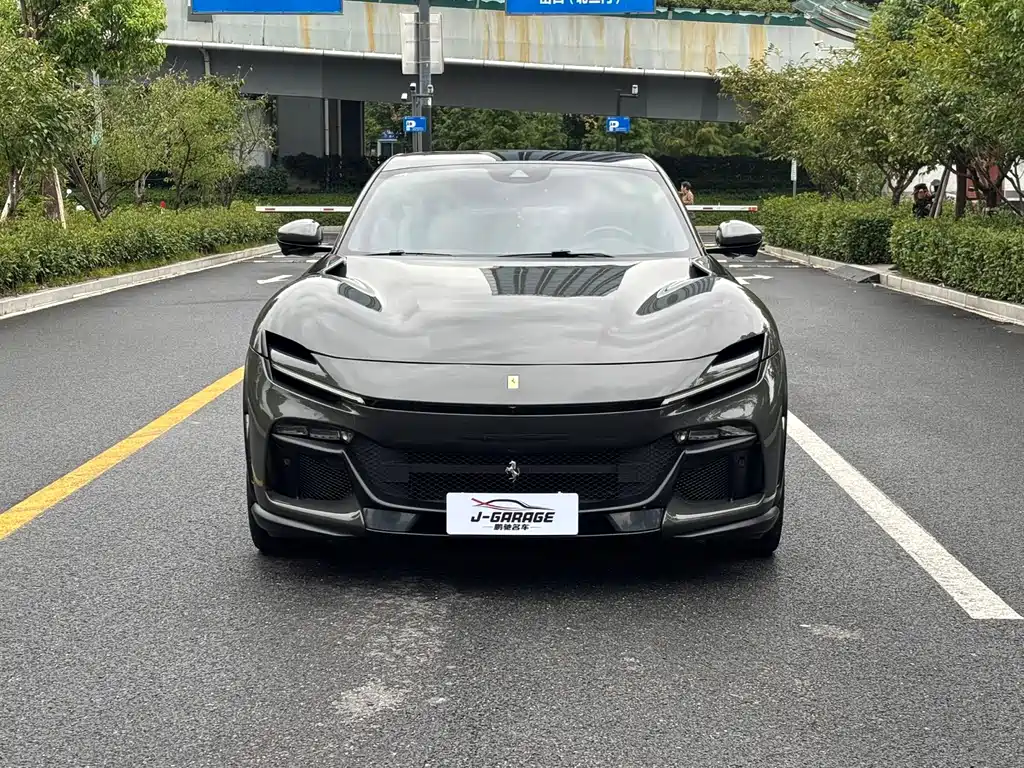 Ferrari Purosangue