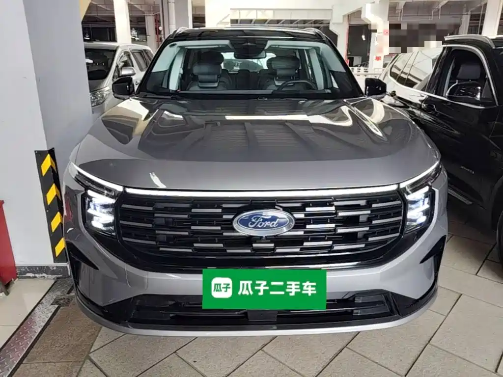 Ford Edge — фото 3