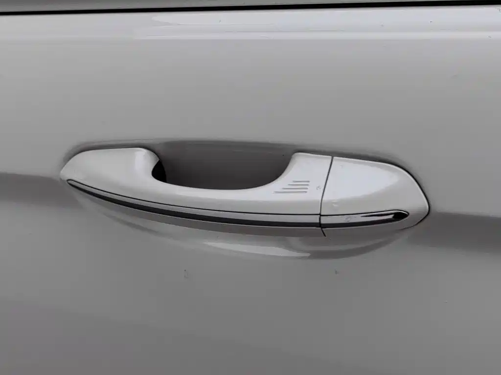 Ford Taurus — фото 18