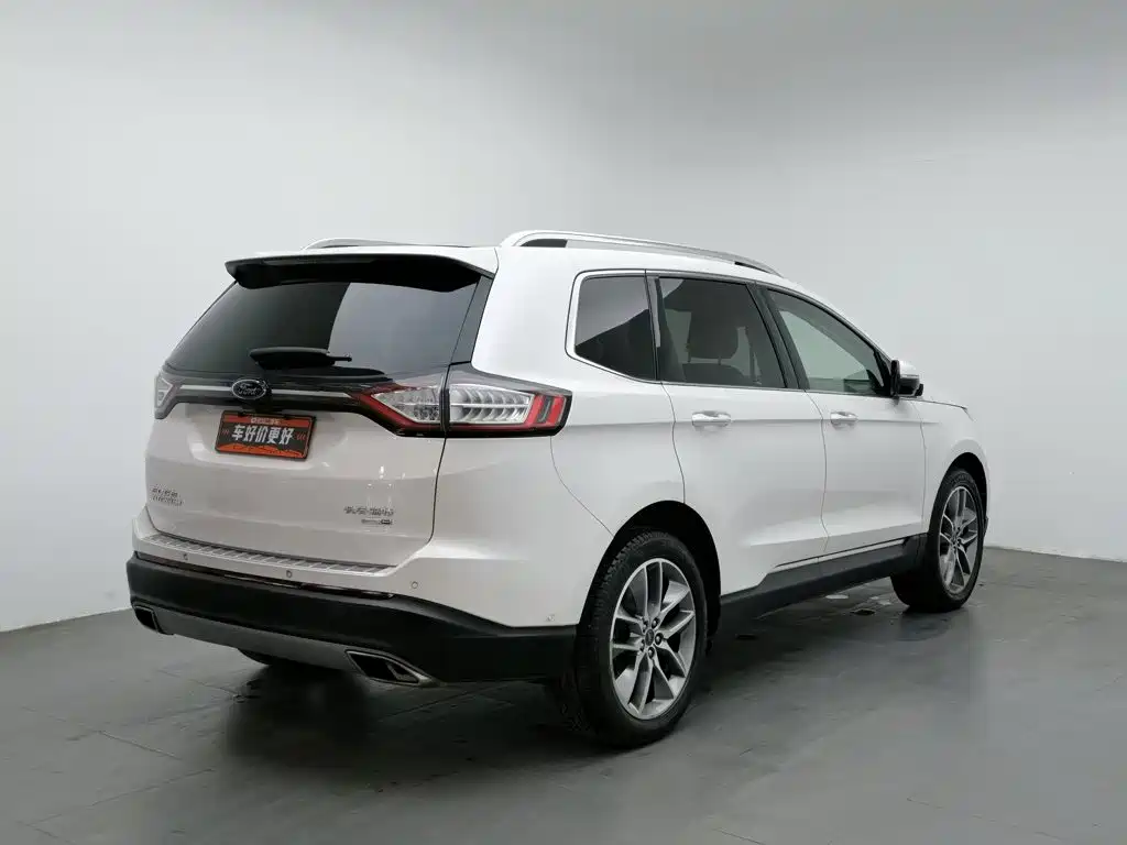 Ford Edge — фото 2