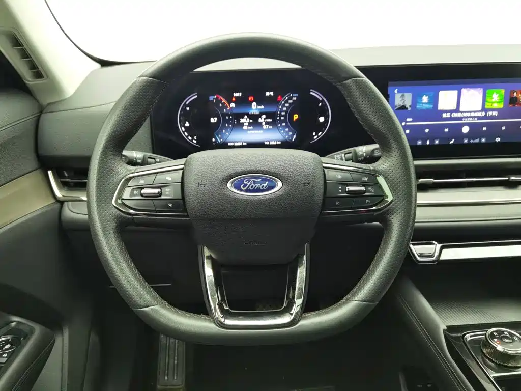 Ford Equator Sport — фото 11