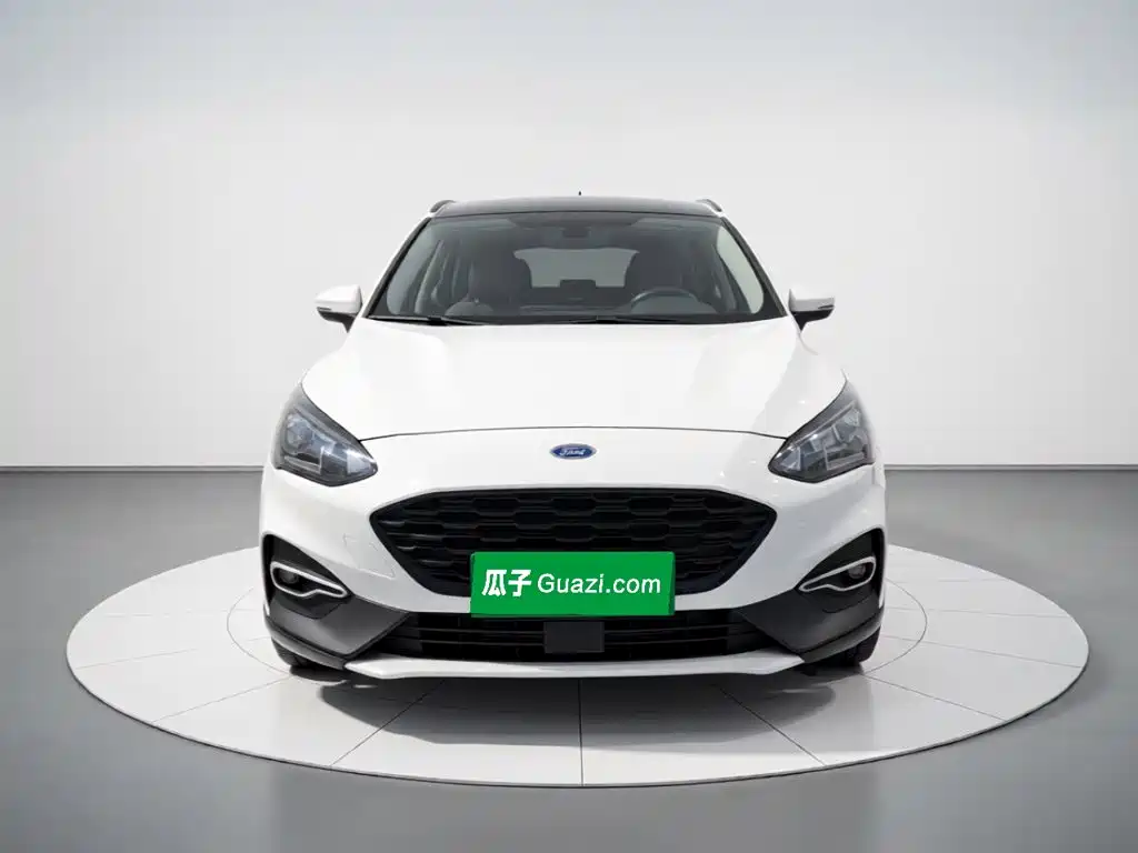 Ford Focus Active — фото 2