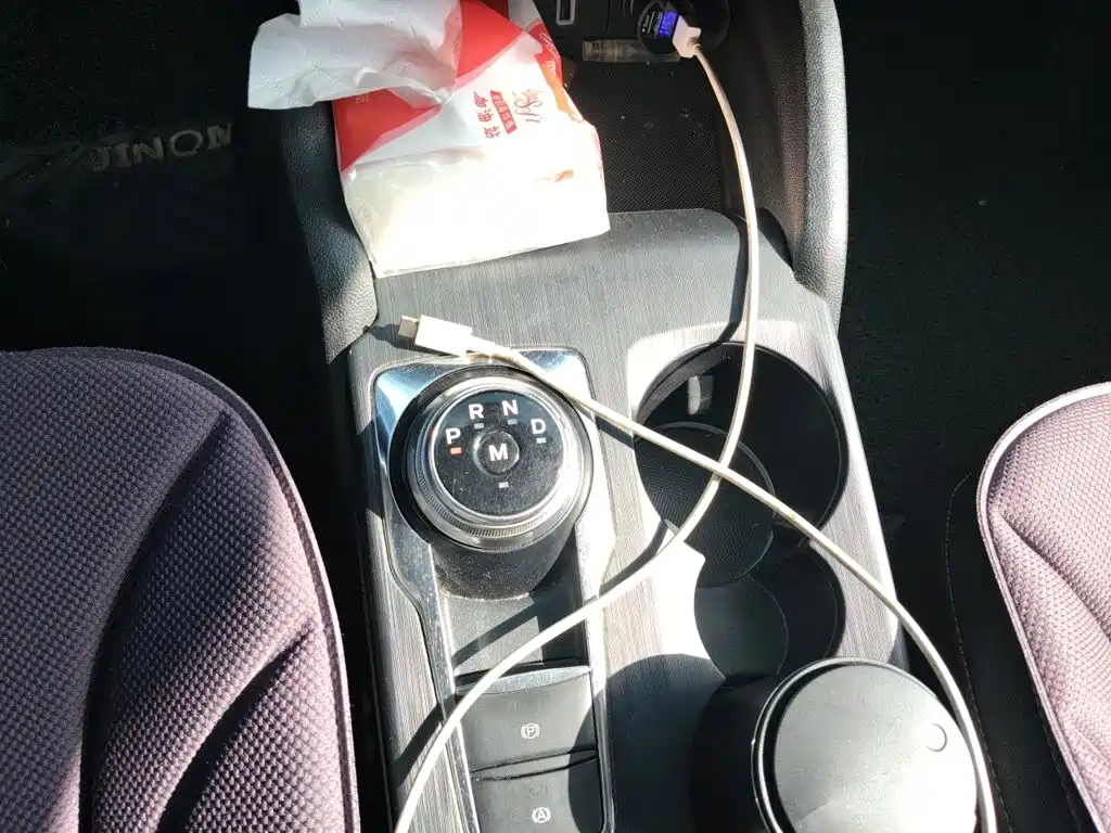 Ford Focus Active — фото 10