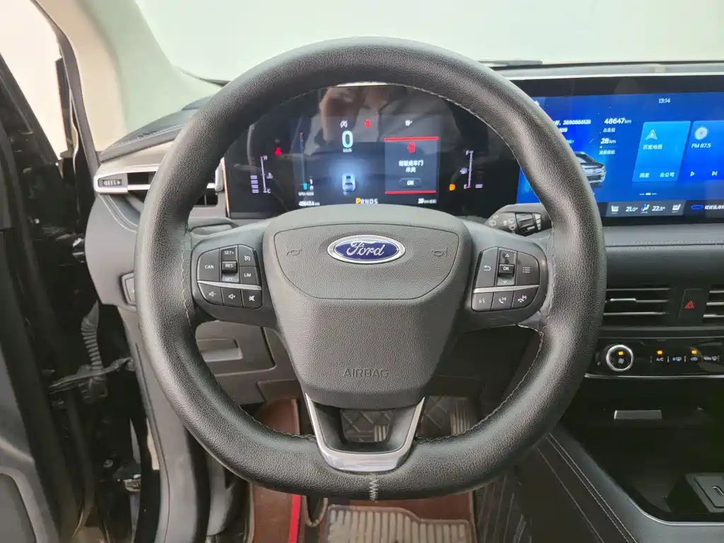 Ford Edge — фото 8