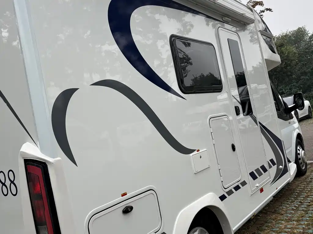 Ford Transit Custom — фото 6